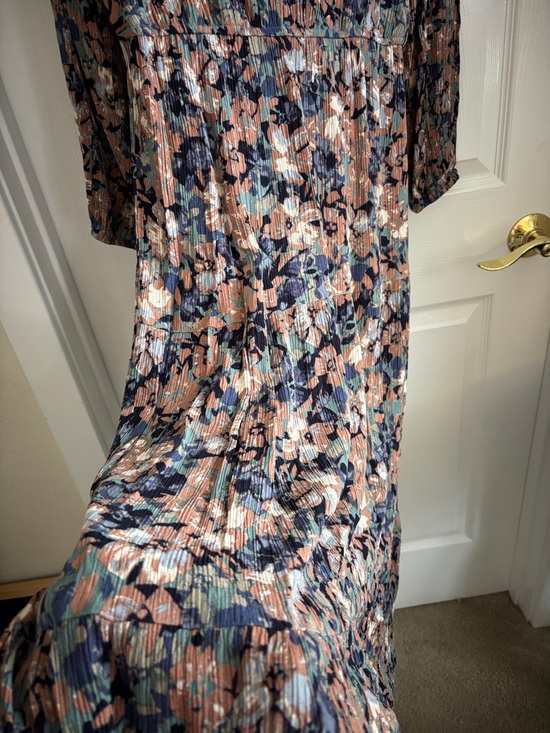 Emily Wonder Dusty Multicolor Floral Long Sleeve 3-tier Maxi Dress Size Small - Picture 5 of 12